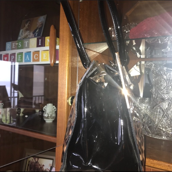 Leopard print bag. Gently used great condition!🌹 - Picture 4 of 7